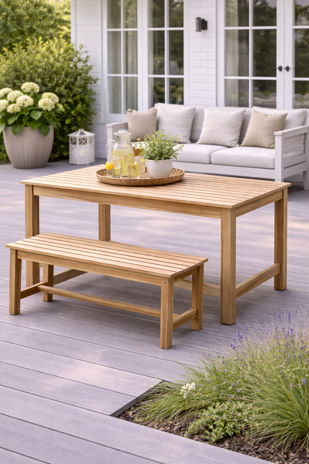 Bank aus Teak