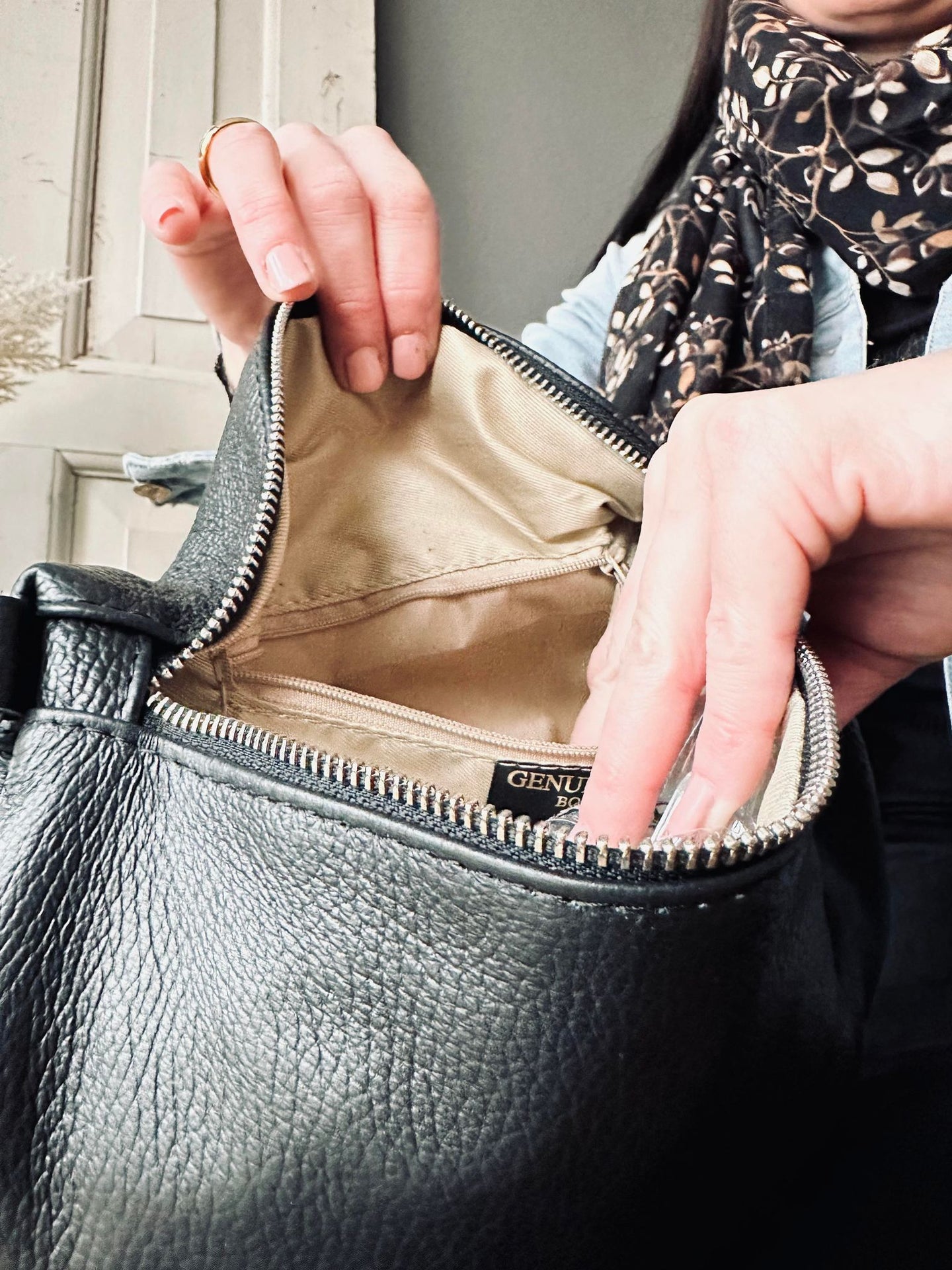 Bauchtasche Leona - Small Schwarz