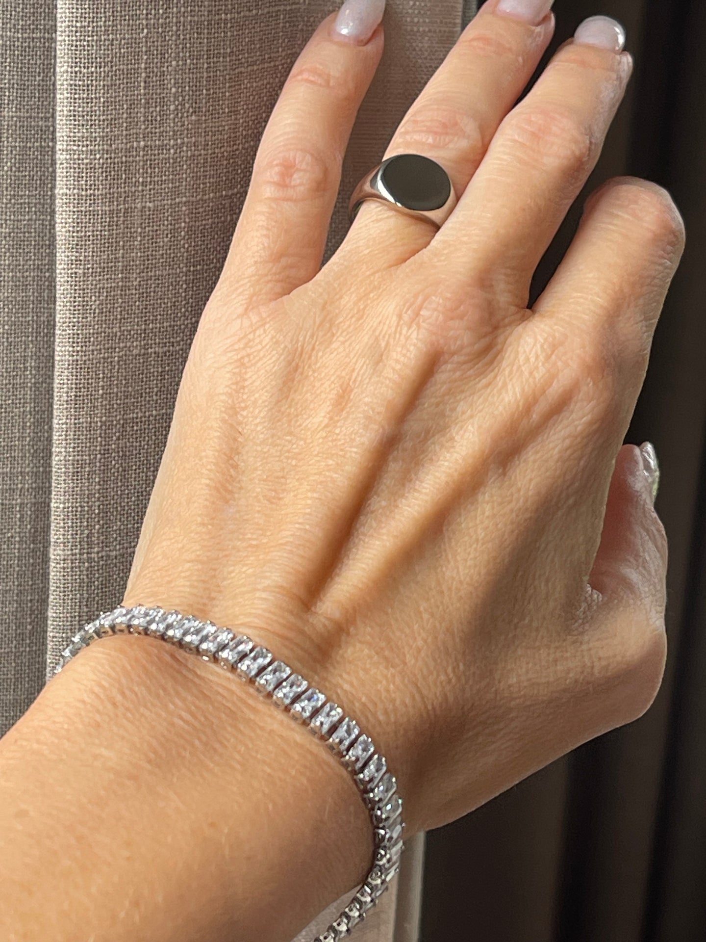 Tennisarmband Thelma mit Zirkonen - rhodiniert
