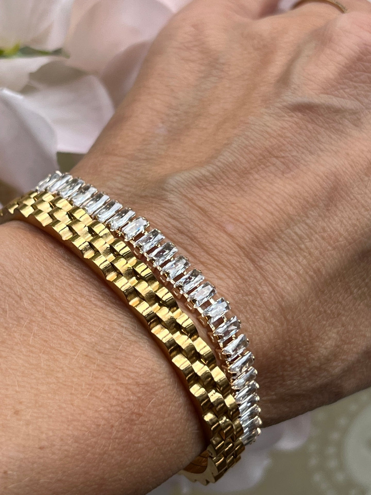 Tennisarmband Thelma mit Zirkonia - vergoldet