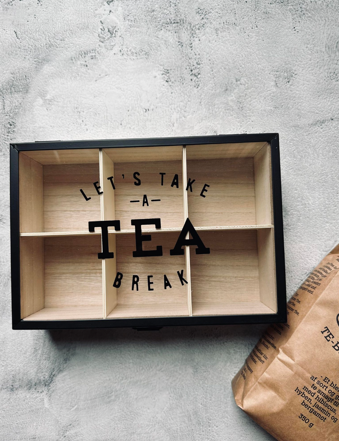 Teedose aus Holz mit 6 Fächern