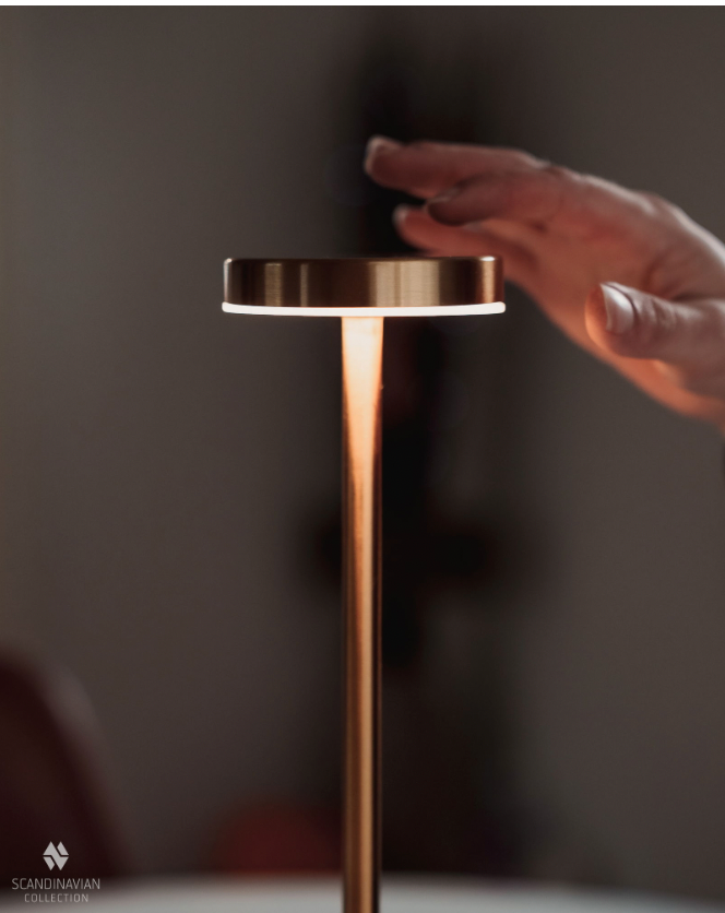 Touch-Tischlampe in Gold