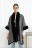 Poncho mit Pelzbesatz - Black