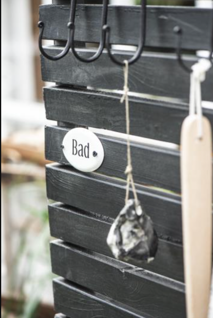 Schild Bad