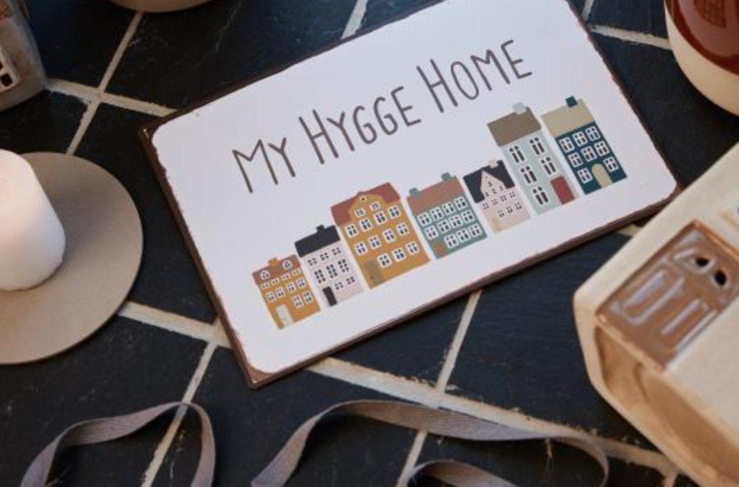 Schild "HYGGE HOME"