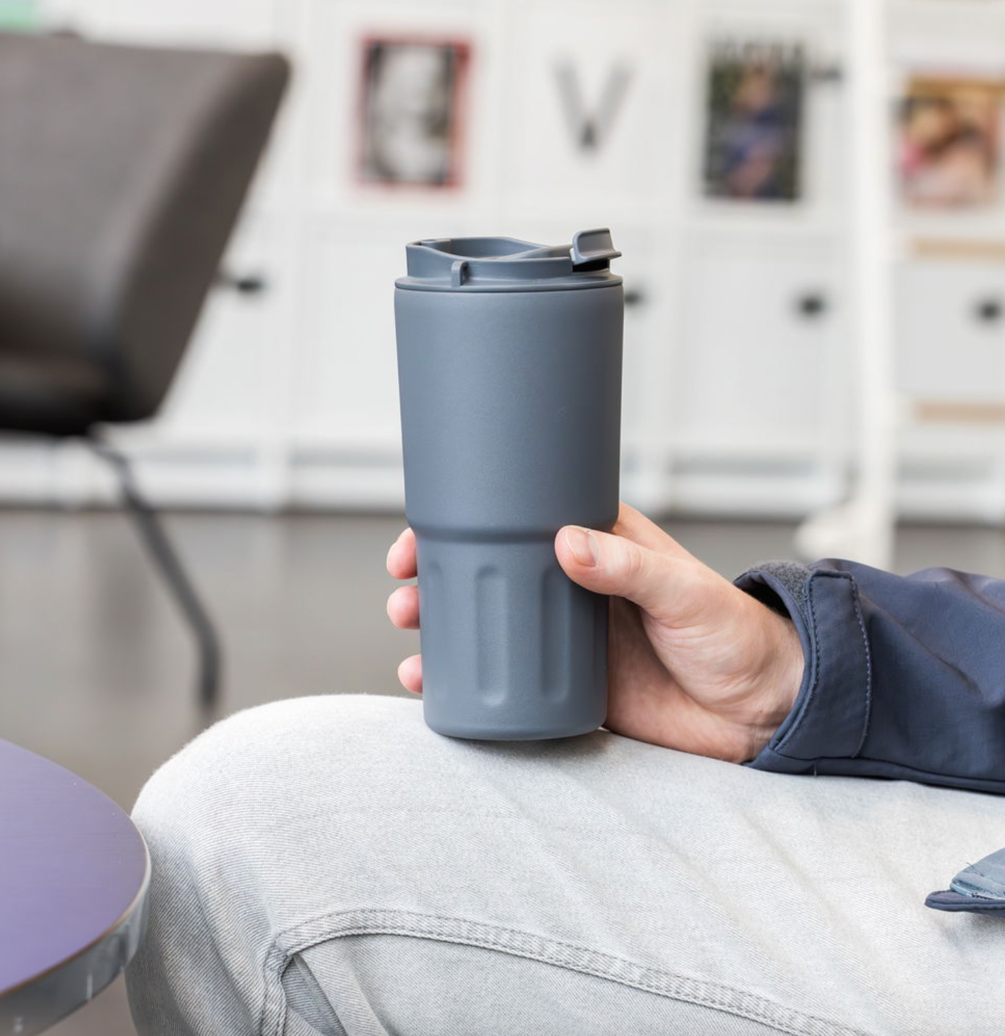 Thermobecher Grau - 600 ml.