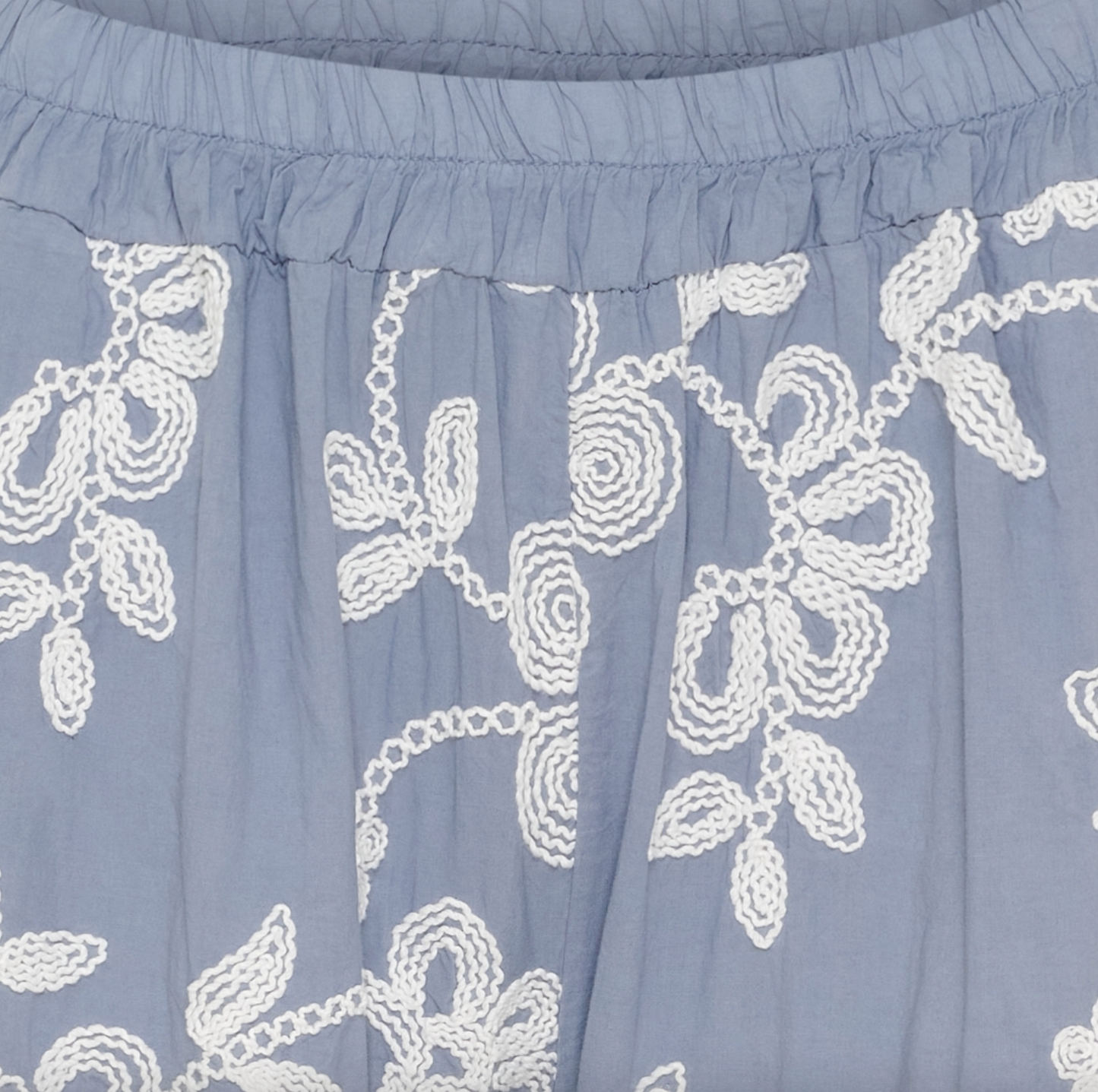 Hose Amira blau