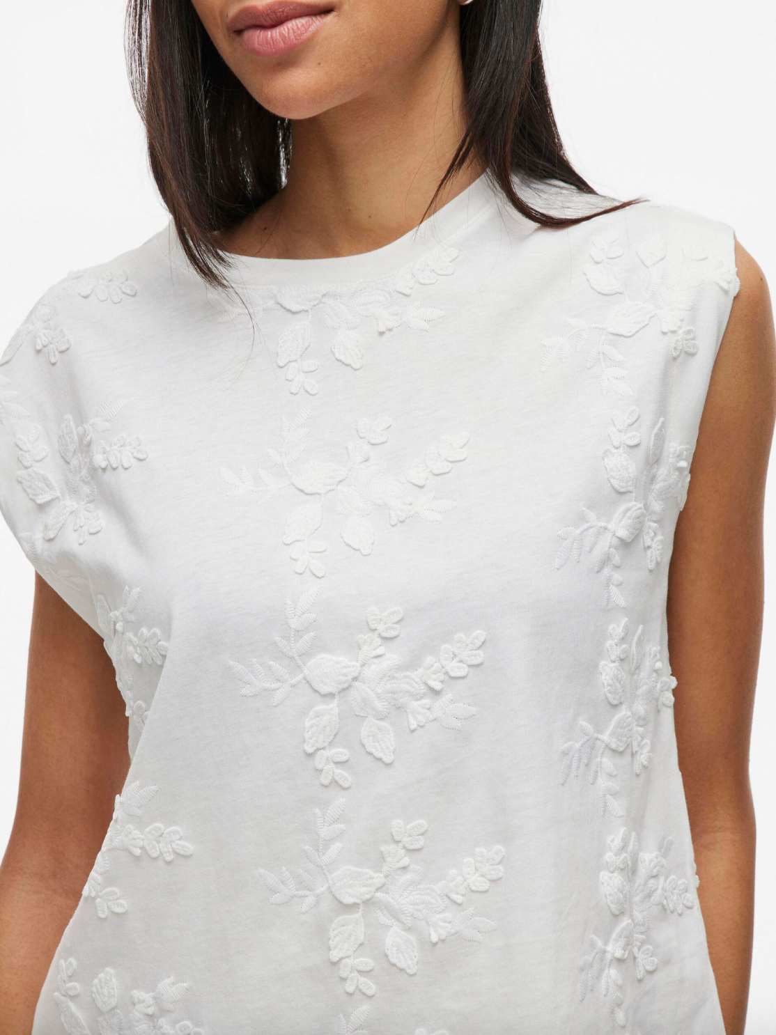 Bluse SASJA ärmellos mit Stickerei