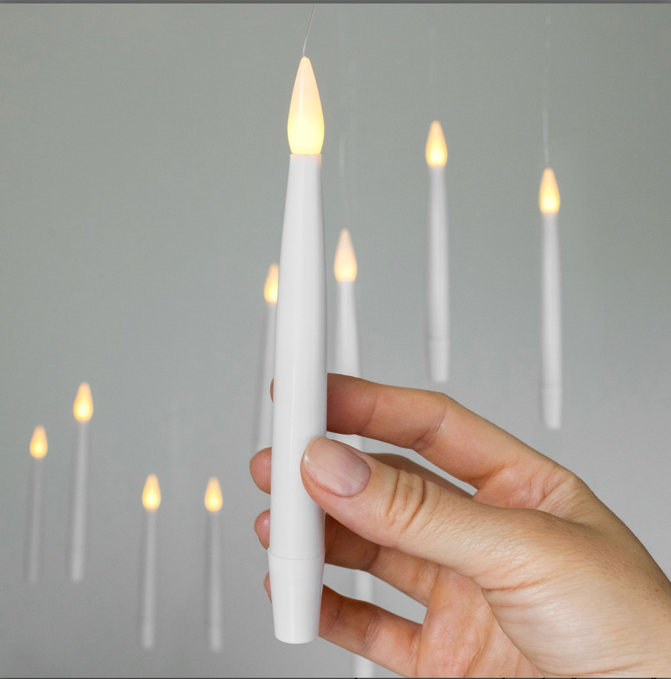 Schwebende LED-Wachskerzen - 10er Pack