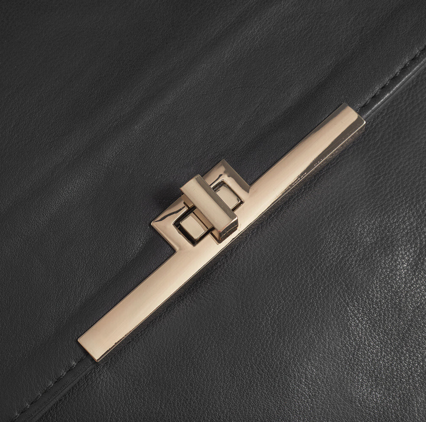 Elegante Schultertasche - Kalbsleder