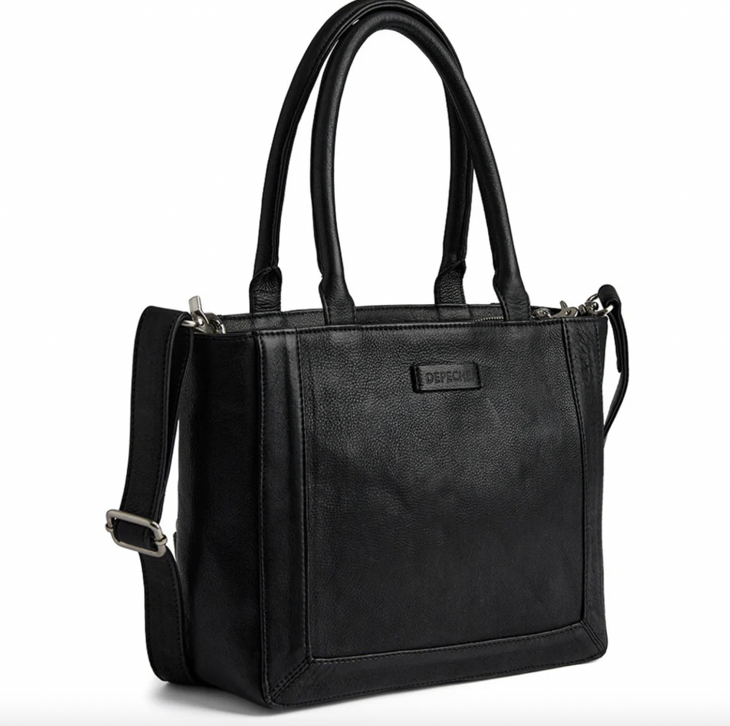 Handtasche mit Nieten