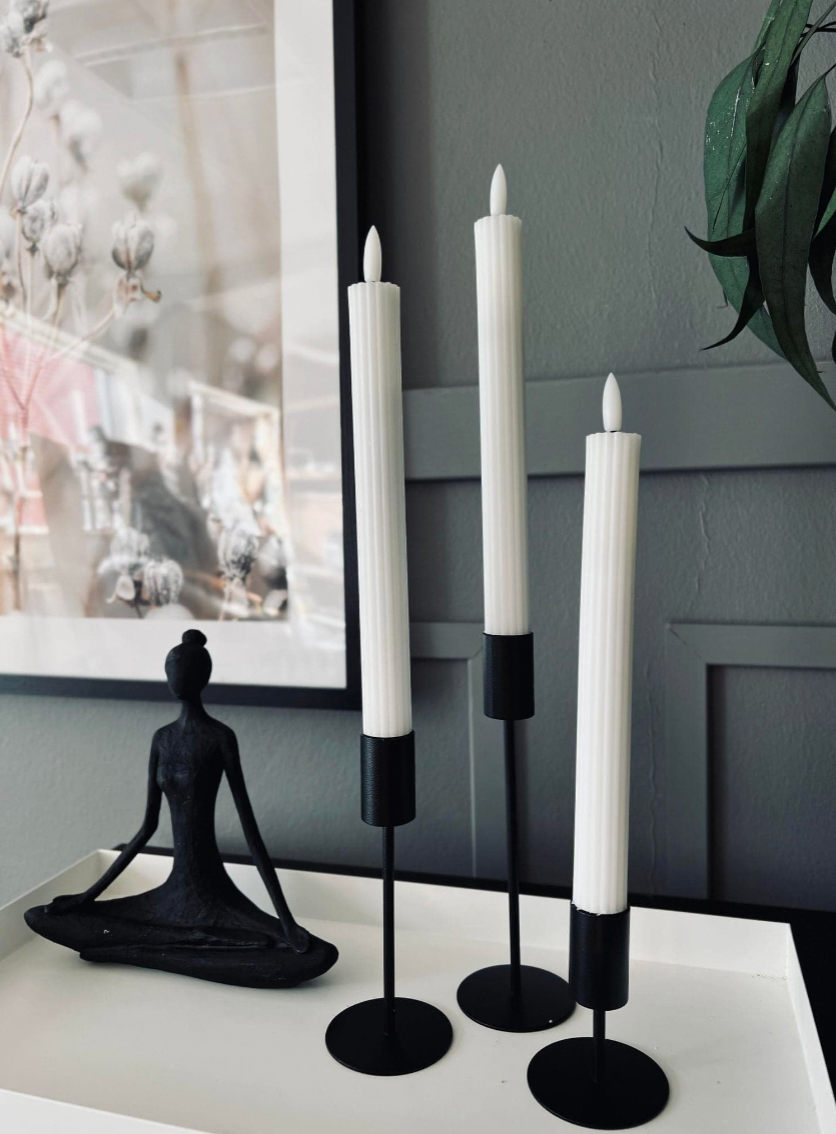 LED Stumpenkerzen gerillt - 22 cm