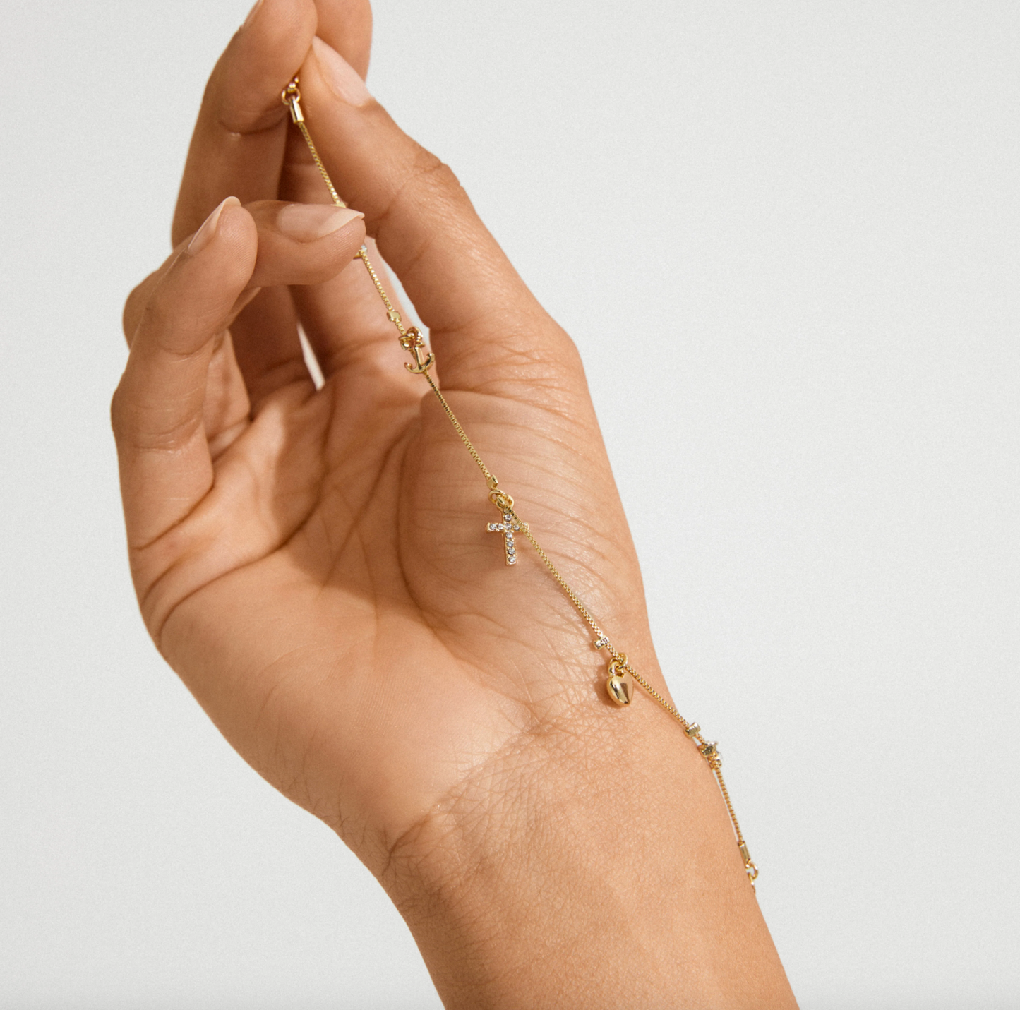 Armband mit Anhängern – vergoldet
