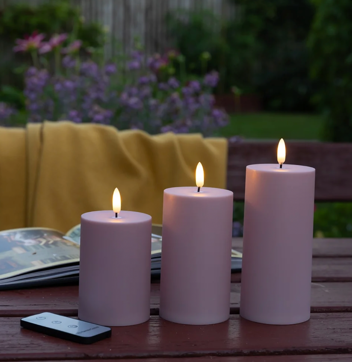 LED-Außenblockkerzen-Set, 3 Stück – Rosa