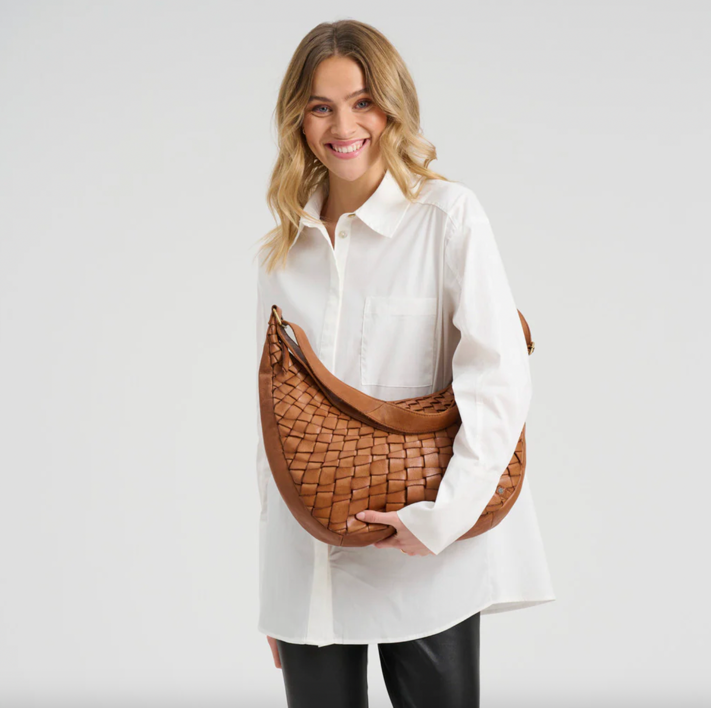 Warsaw Schultertasche - Vintage Cognac