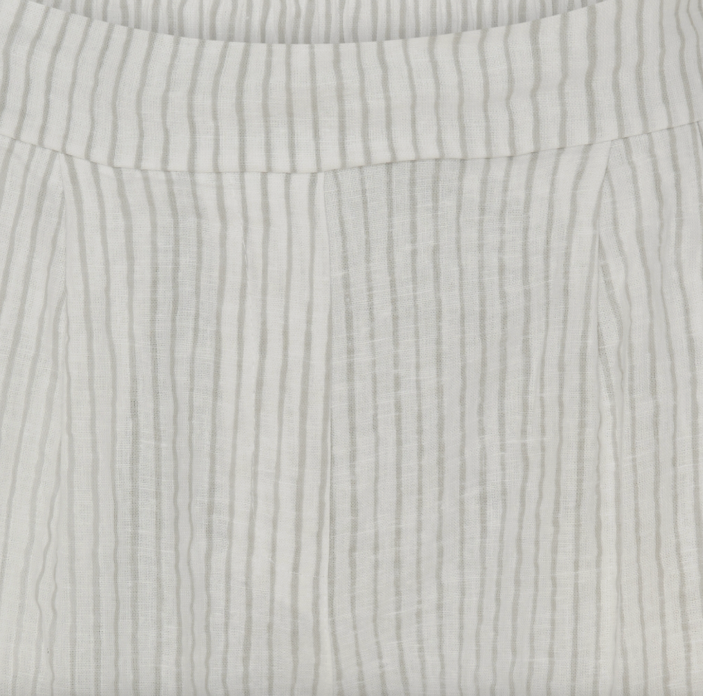 Shorts Sophia – Grauer Streifen