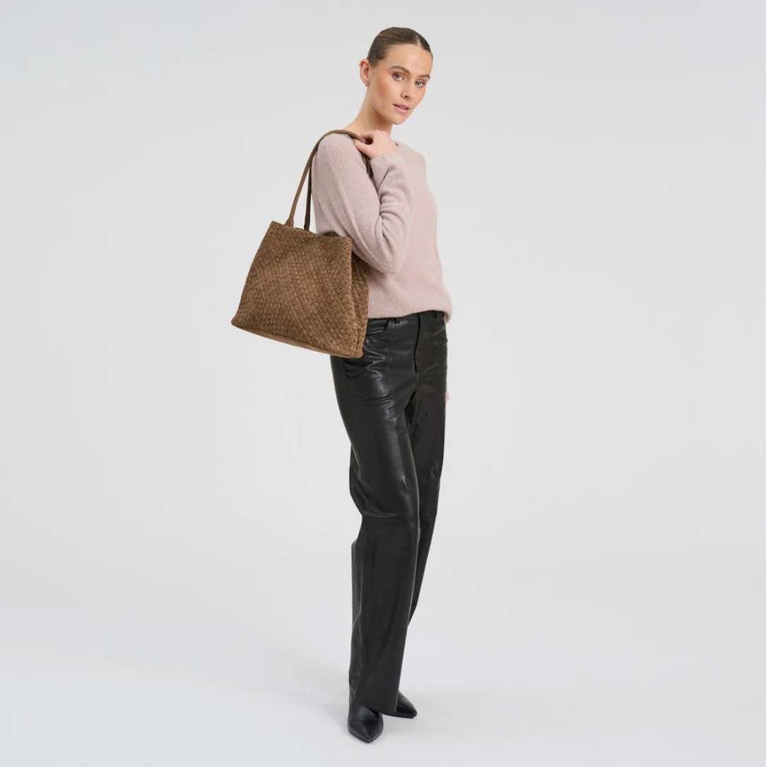 Handgeflochtene Wildleder-Handtasche - Mud