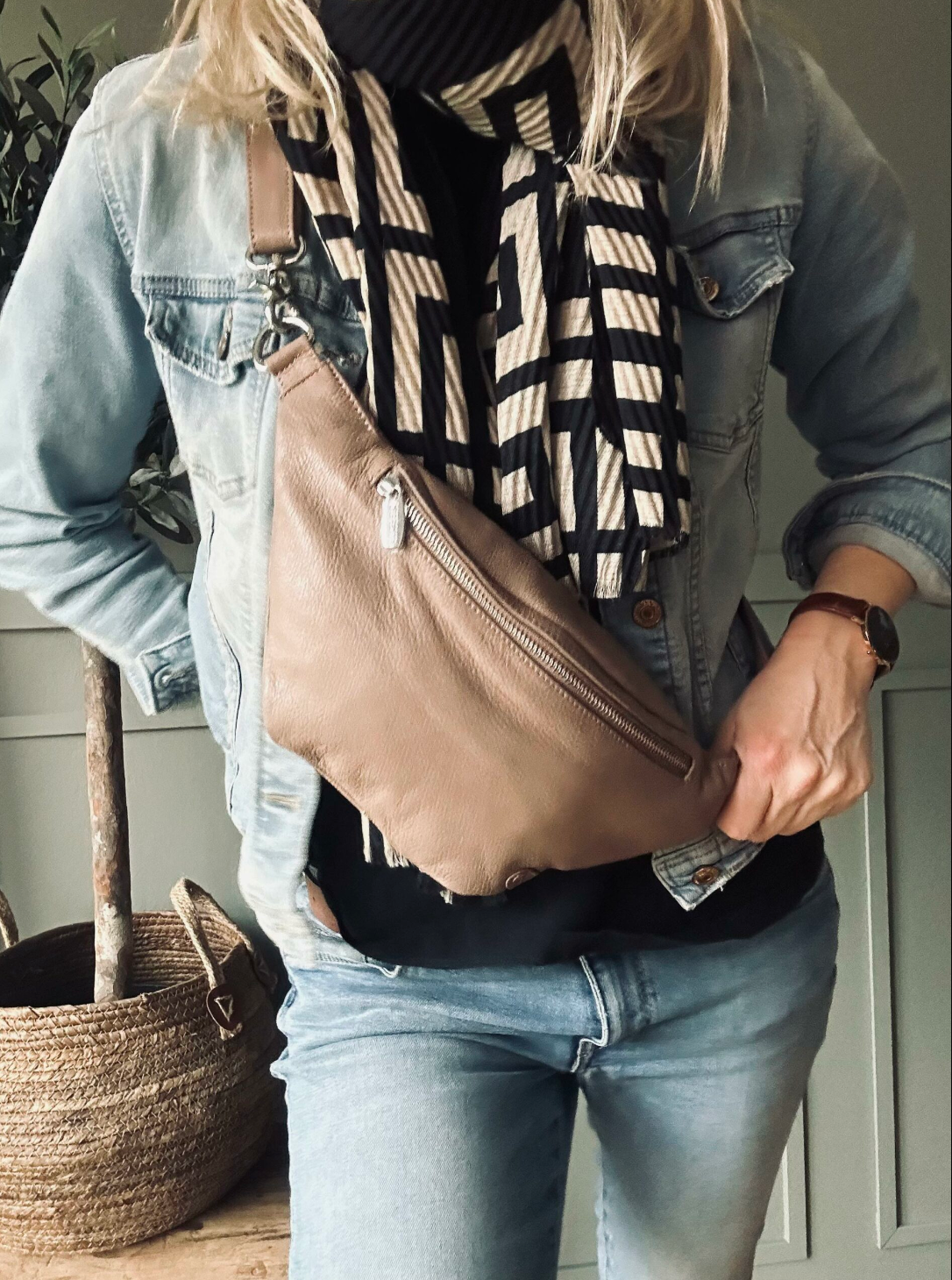 Bumbag Aura Dusty Taupe