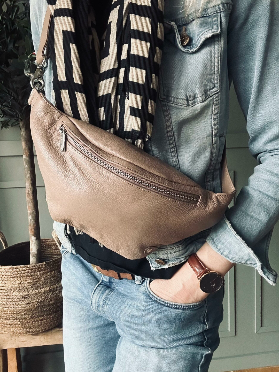 Bumbag Aura Dusty Taupe