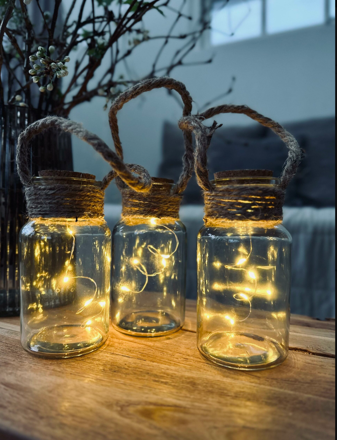 Mini-Laterne aus Glas mit Korkverschluss und Lichterkette