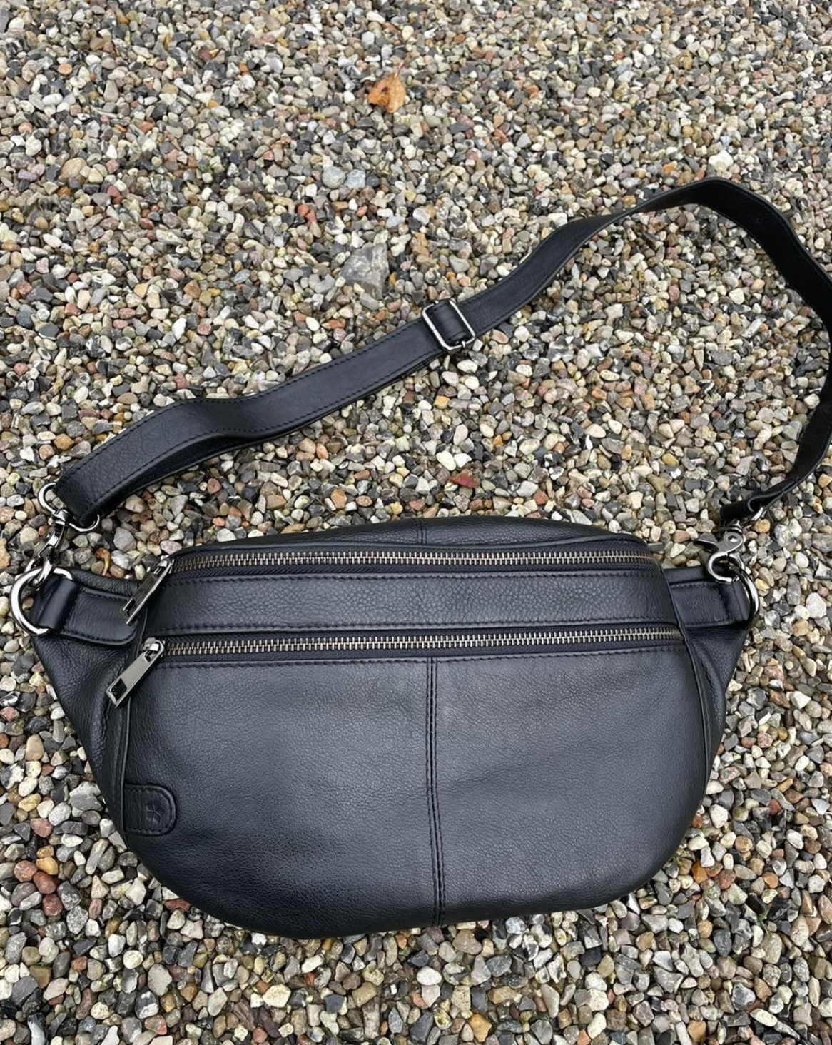 Bumbag Astrid - Schwarz / Gunmetal
