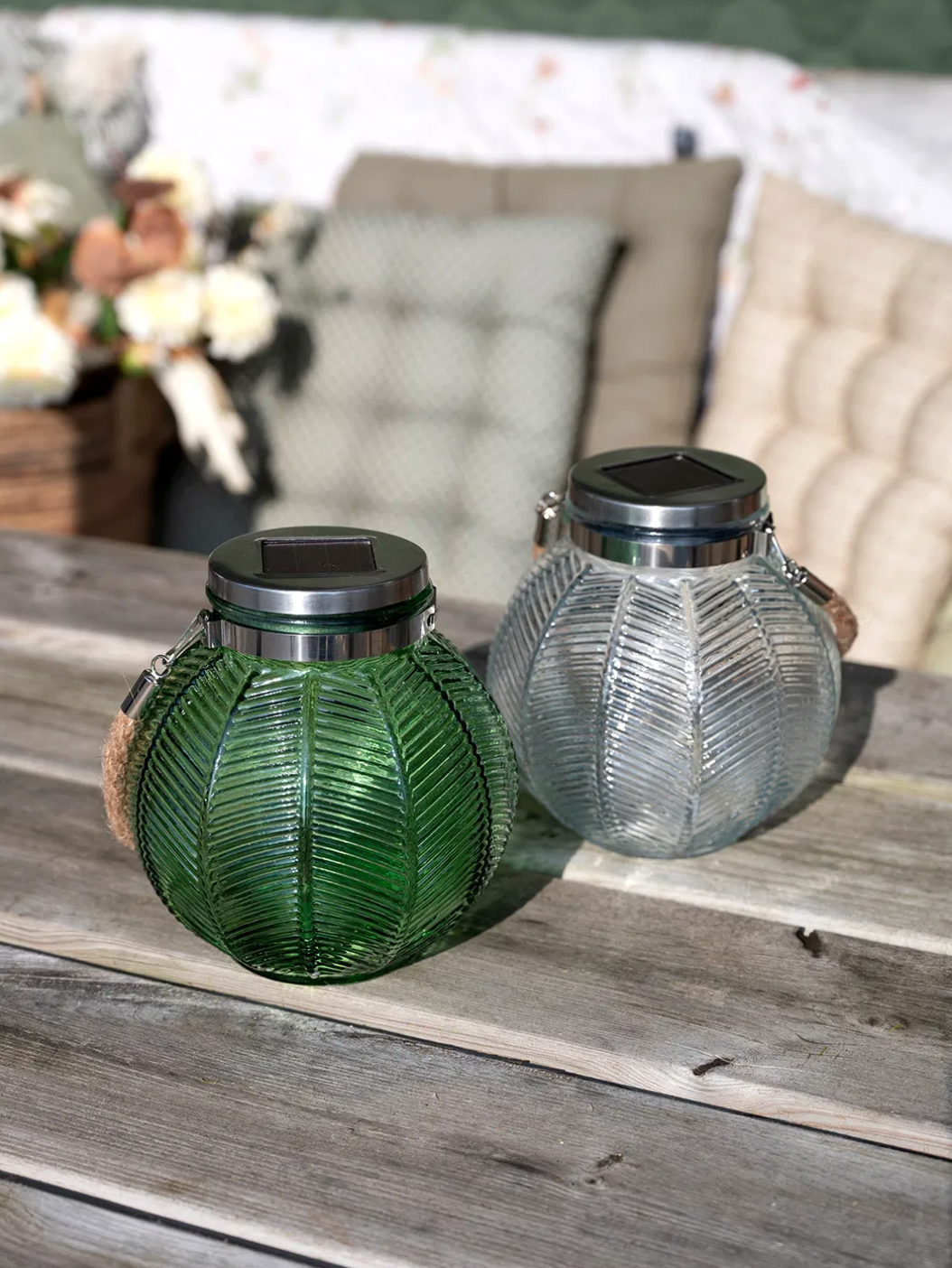 Laterne mit Solarzellen – Nancy clear