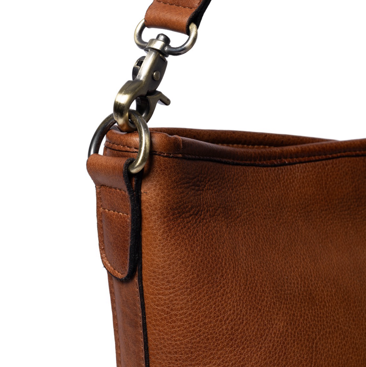 Schultertasche Nomi walnut