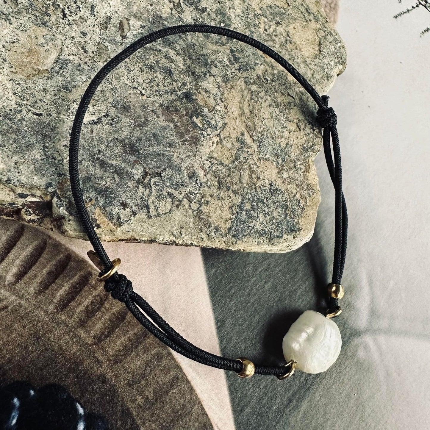 Armbånd Bella m. Ferskvandsperle - VIAMAJA.DK