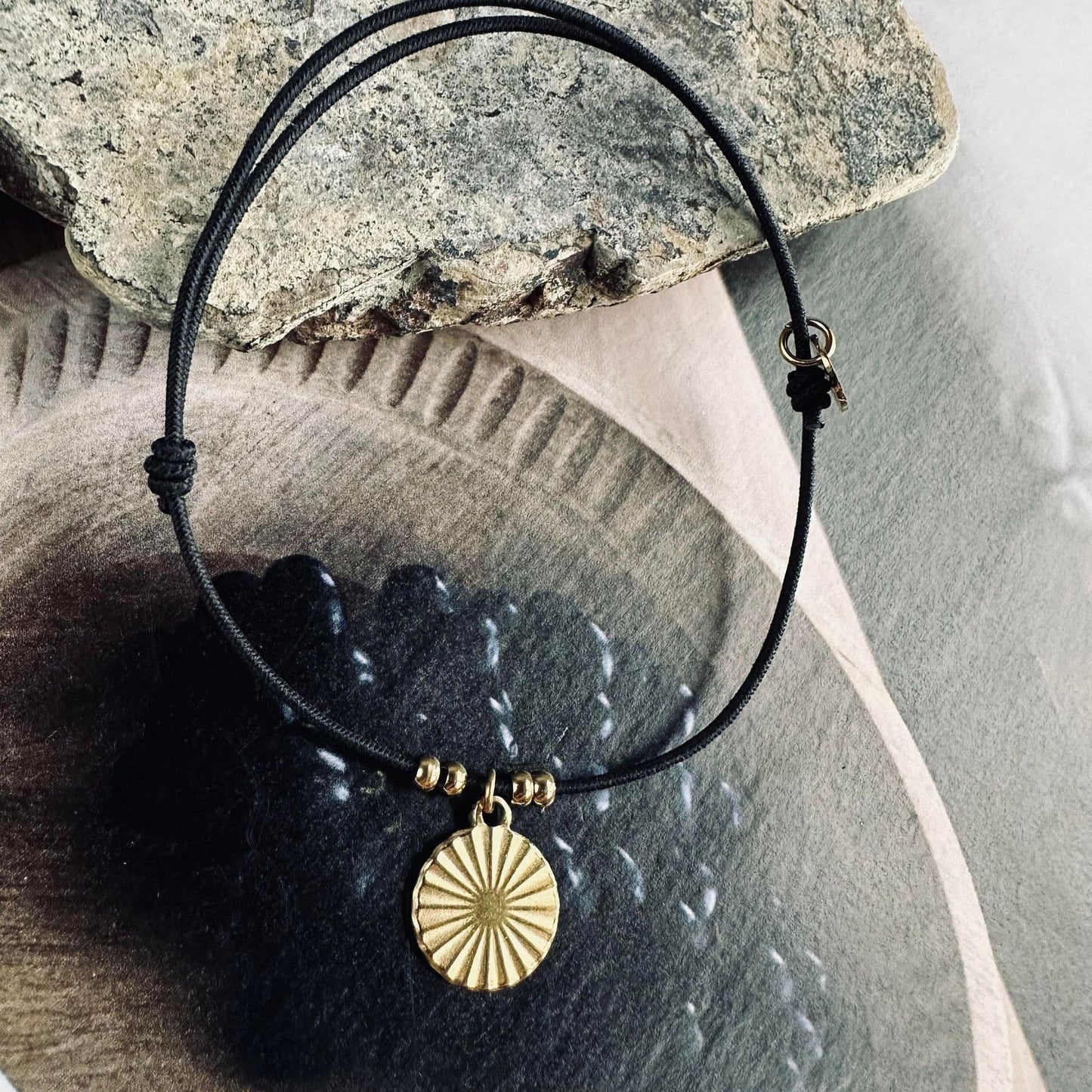 Armbånd Gaia - VIAMAJA.DK