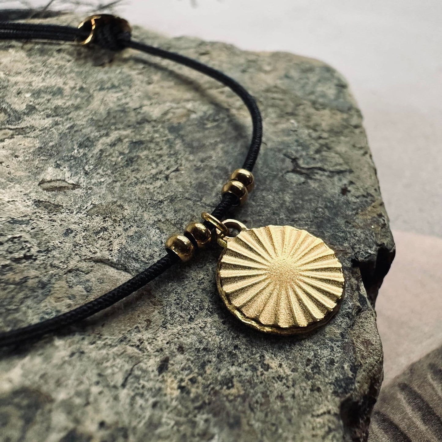 Armbånd Gaia - VIAMAJA.DK