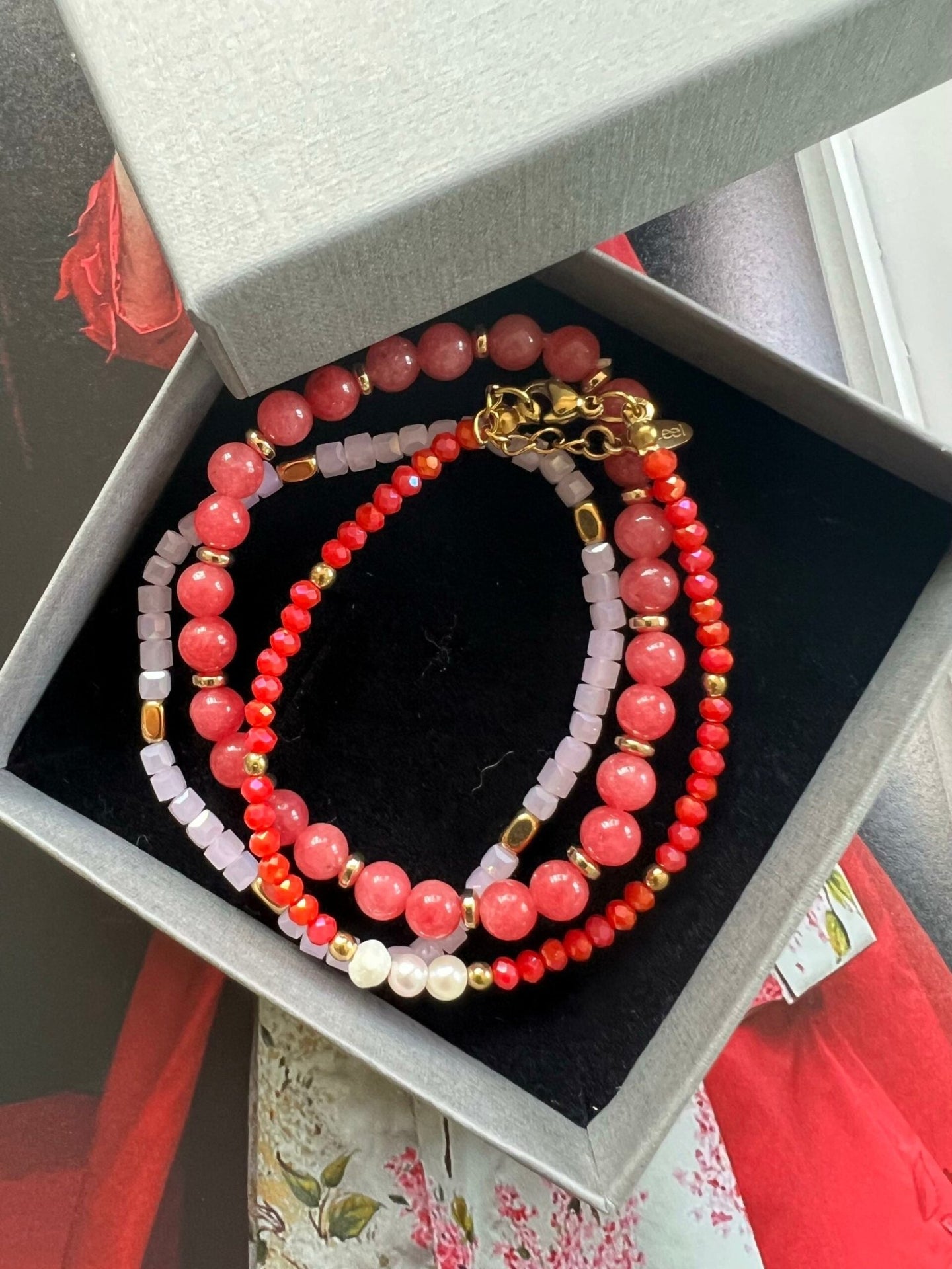 Armbånd GISELE Coral – Sæt med 3 stk - VIAMAJA.DK