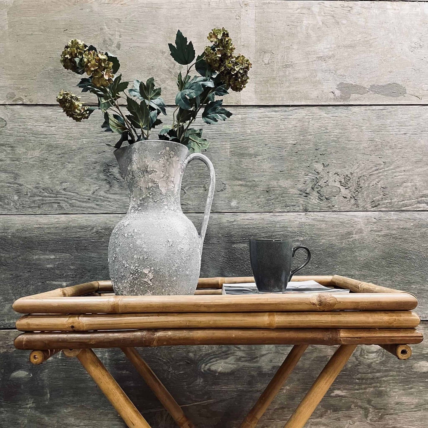 Bakkebord i bambus - VIAMAJA.DK