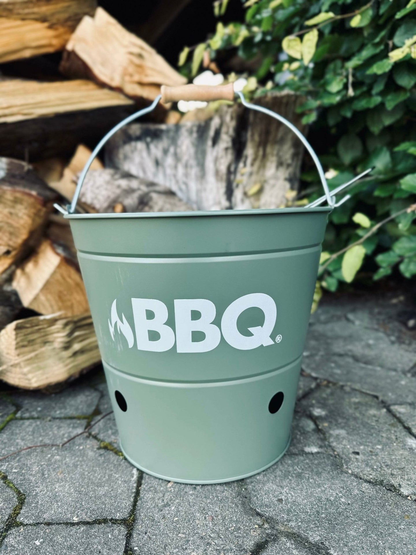 BBQ BUCKET GRILL - VIAMAJA.DK