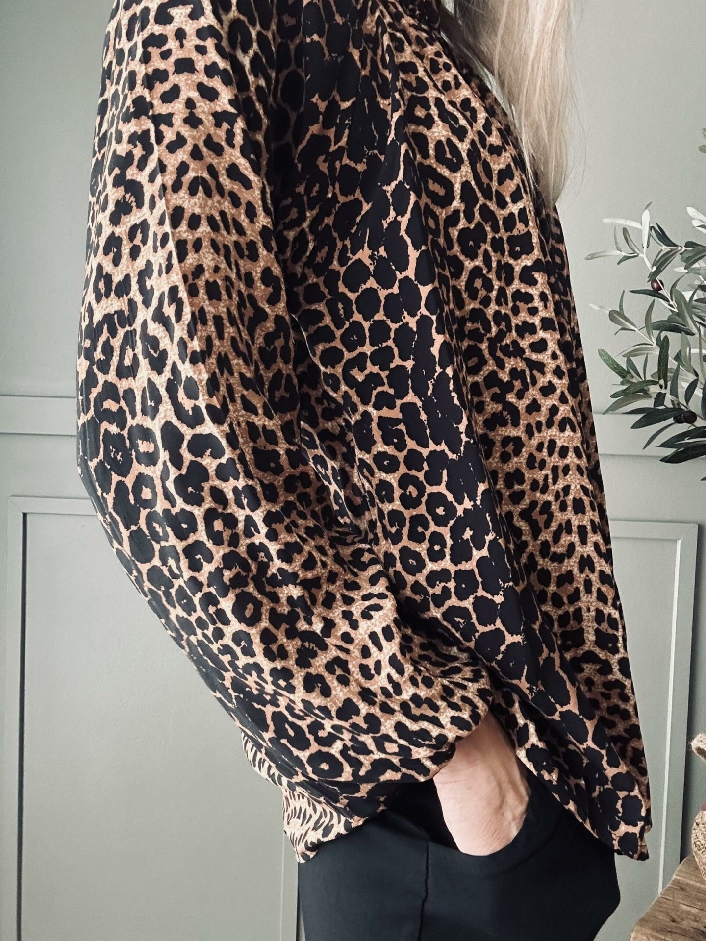 Bluse Leopard - VIAMAJA.DK