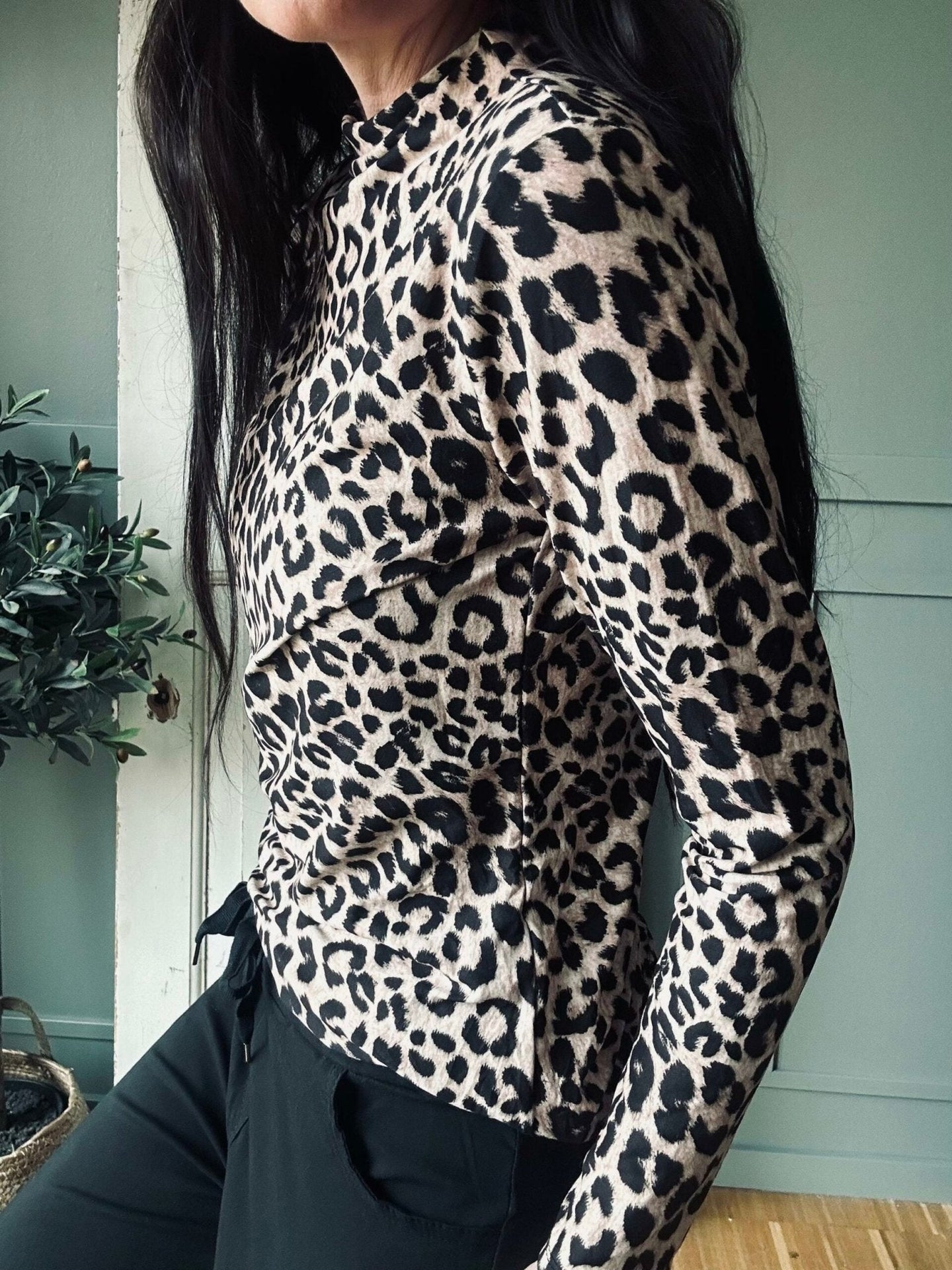 Bluse Leopard - VIAMAJA.DK