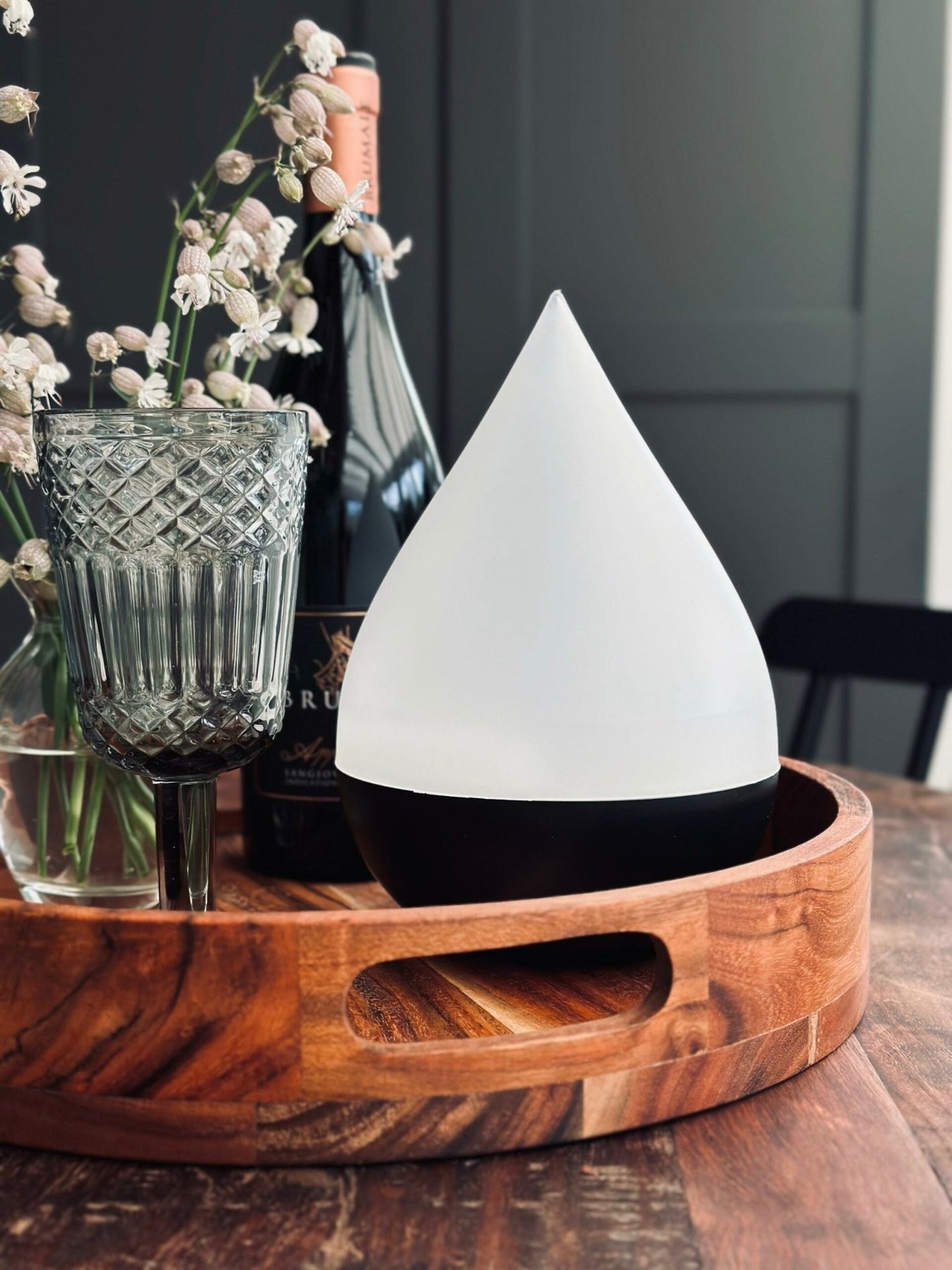 AURA Tischlampe mit Solarzellen - VIAMAJA.DK