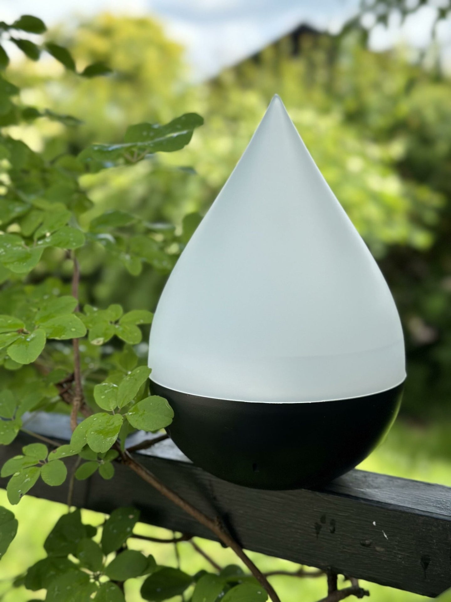 AURA Tischlampe mit Solarzellen - VIAMAJA.DK
