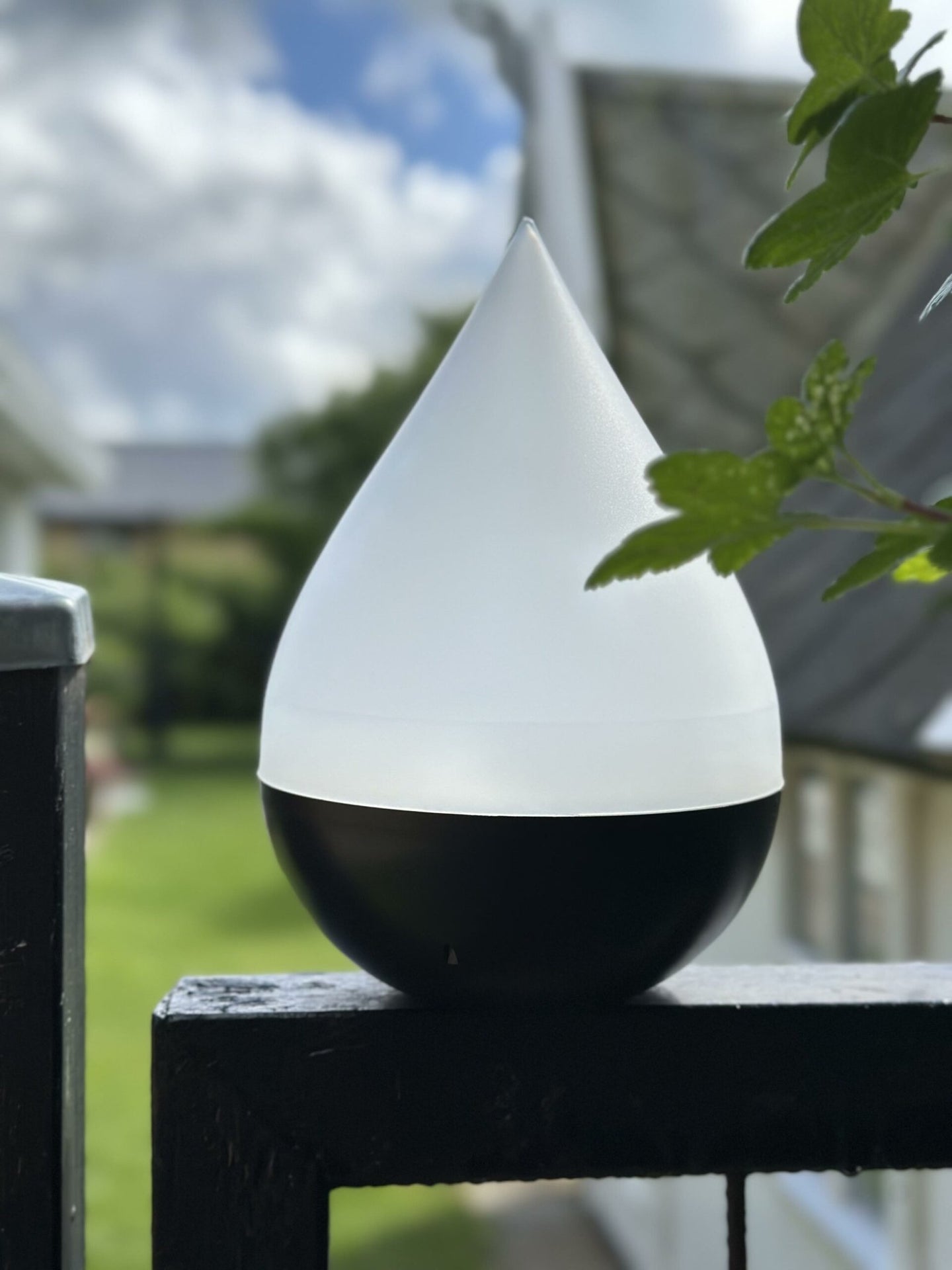 AURA Tischlampe mit Solarzellen - VIAMAJA.DK