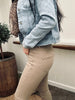 Hosen mit hohem Bund und Stretch – Sand Gr. 38-48