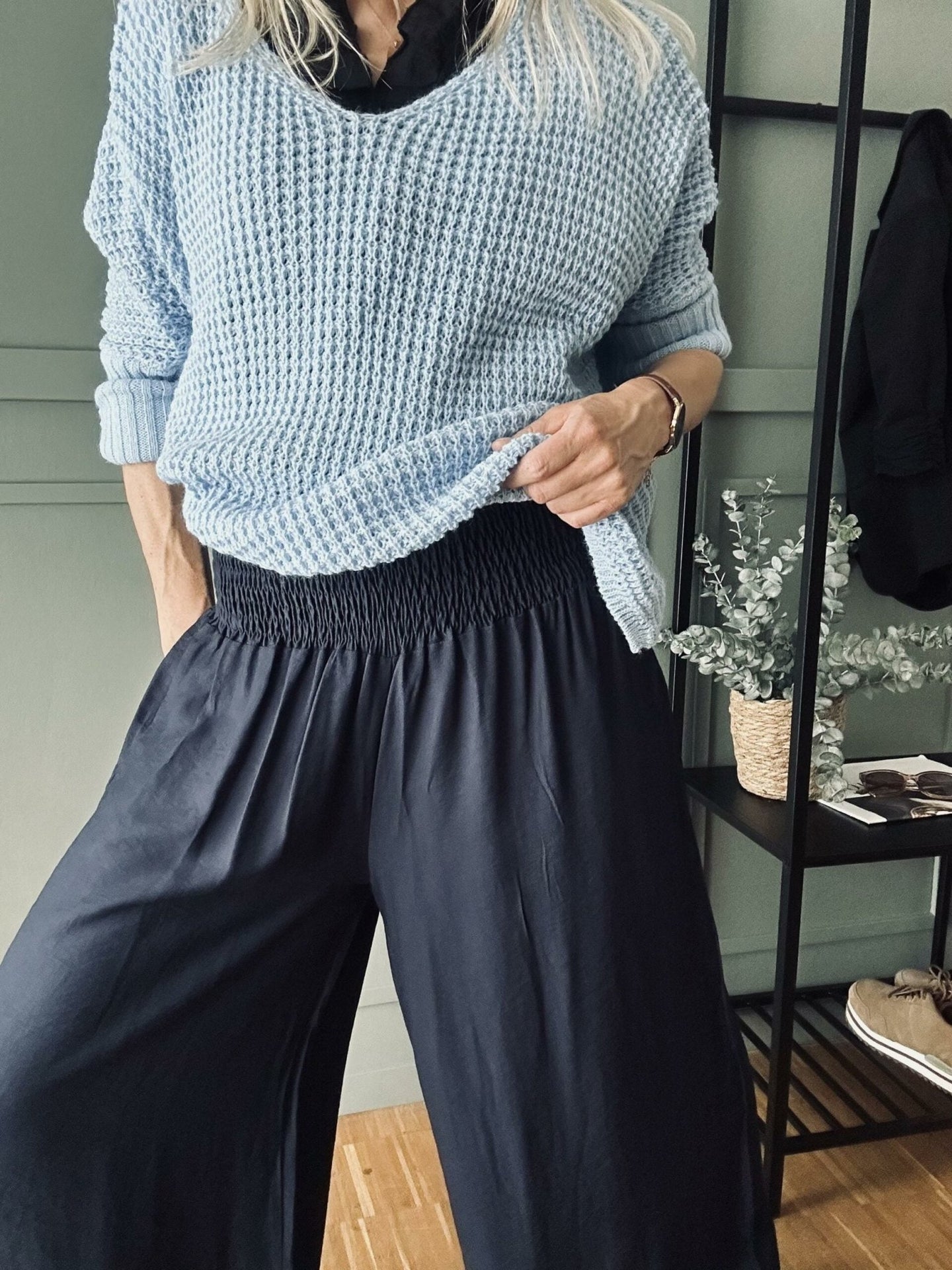 Bukser med smock – Navy - VIAMAJA.DK