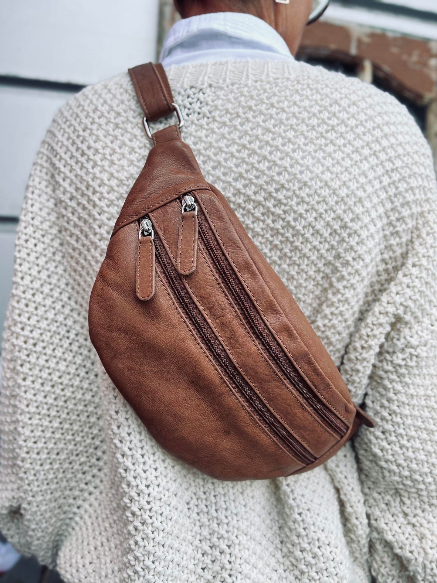 Bumbag Aja - Walnut - VIAMAJA.DK