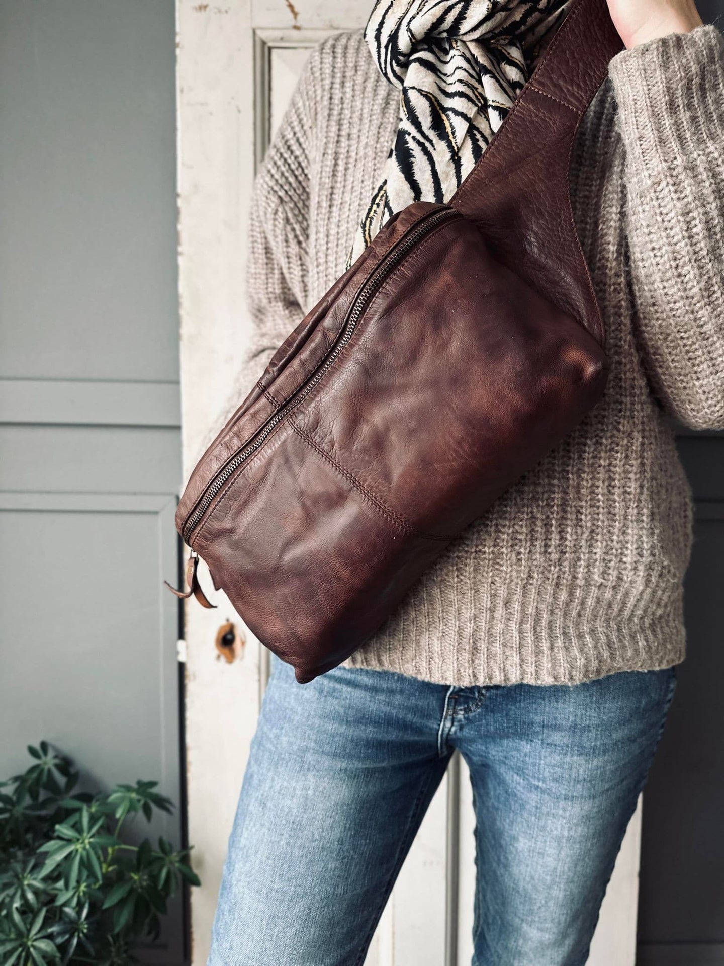 Bumbag Big Leather - Dark cognac - VIAMAJA.DK