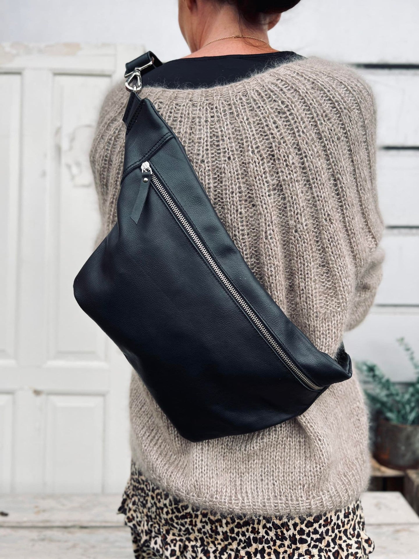 Bumbag BIG ROCKET - Blød kalveskind - VIAMAJA.DK