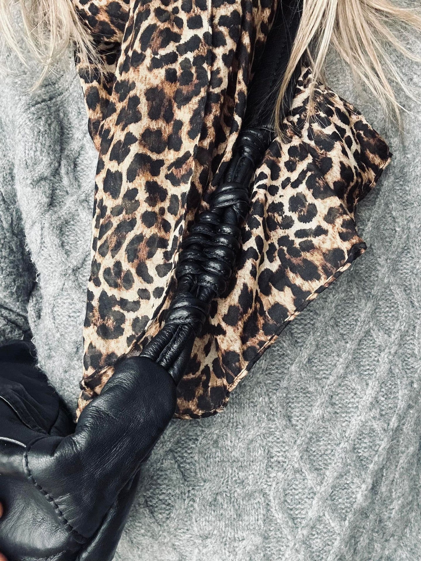 Bumbag - Black Robe - VIAMAJA.DK
