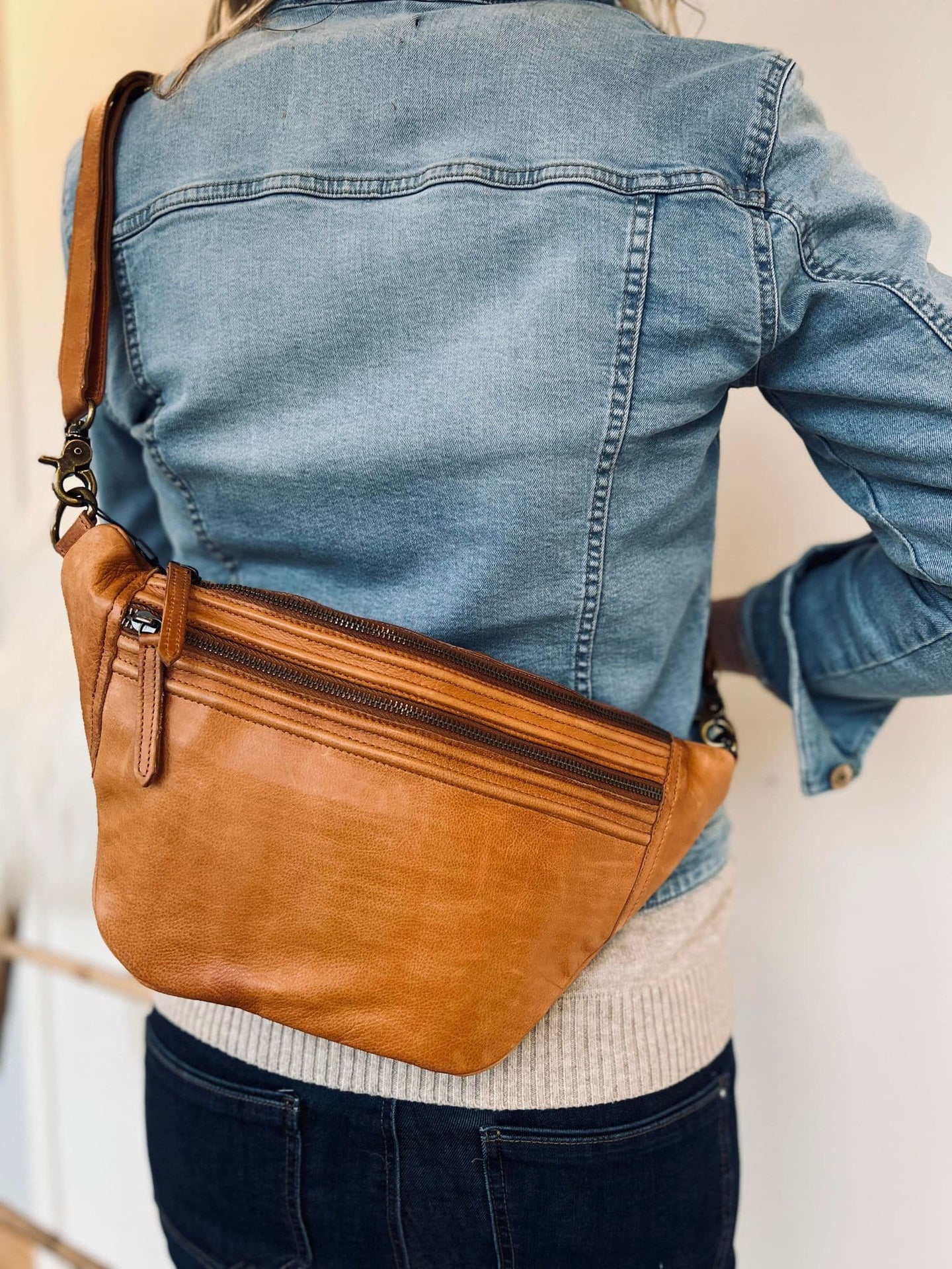 Bumbag Fello Cognac - VIAMAJA.DK