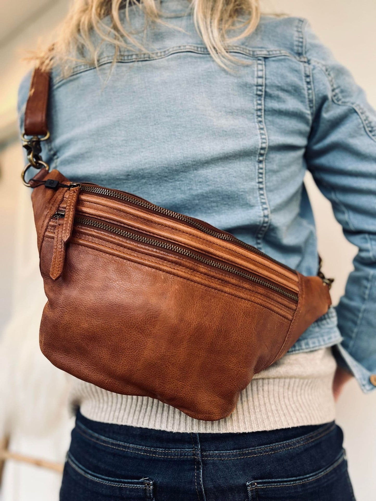 Bumbag Fello Walnut - VIAMAJA.DK