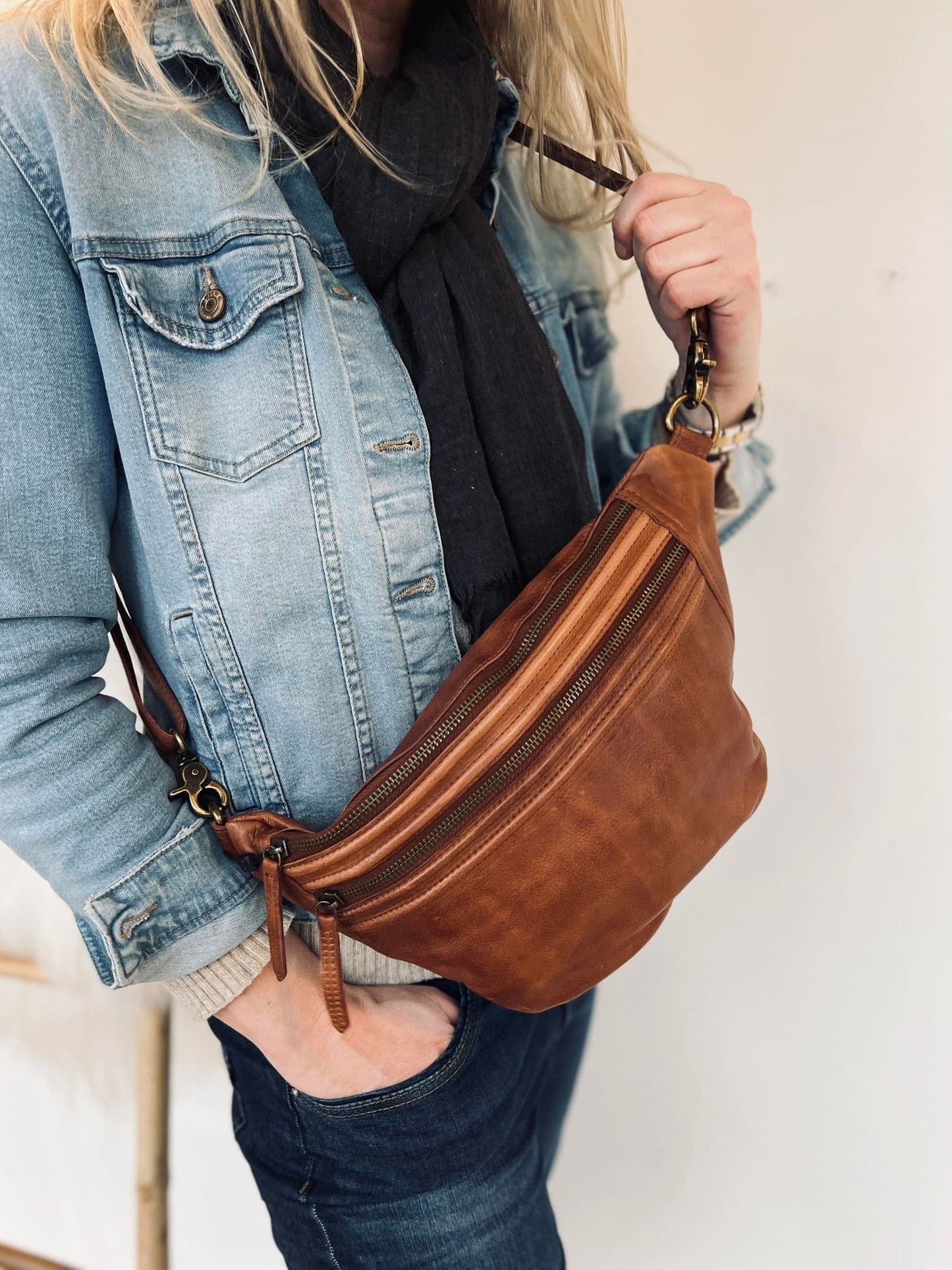 Bumbag Fello Walnut - VIAMAJA.DK