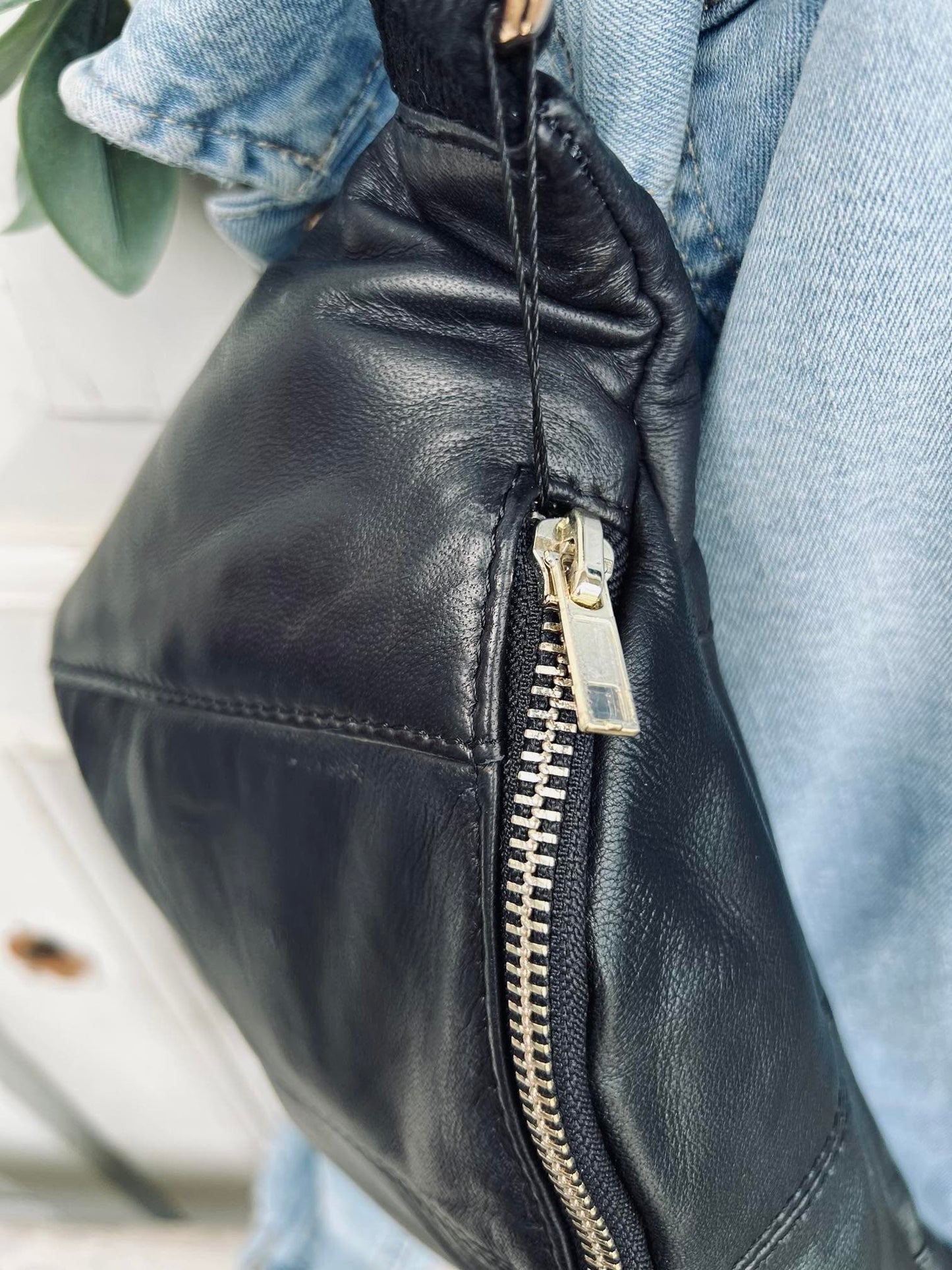 Bumbag JUNE - Black / Gold - VIAMAJA.DK