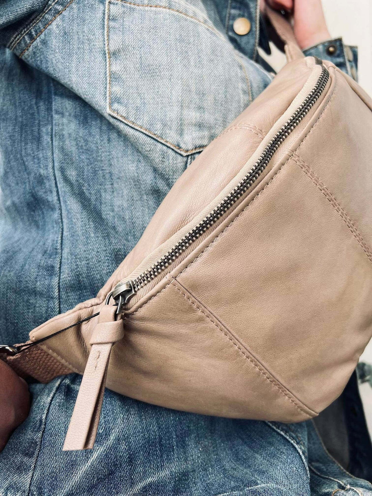 Bumbag JUNE - Dark Beige - VIAMAJA.DK