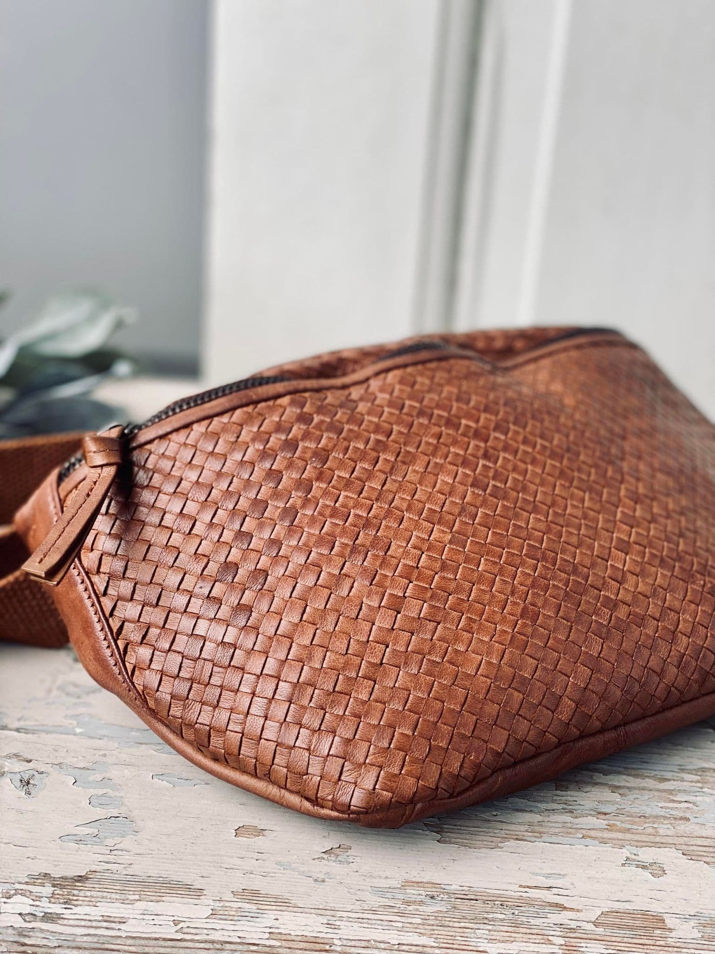 Bumbag KATIE flet - Dark cognac - VIAMAJA.DK